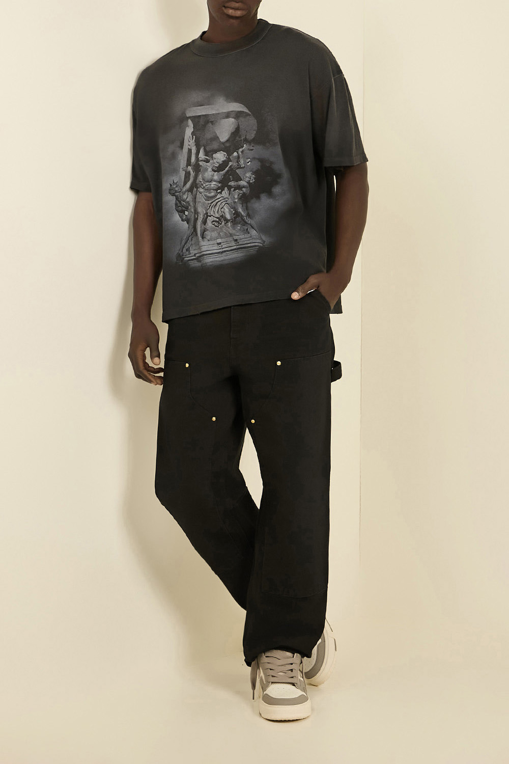 חולצת טי אטלס